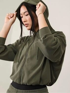 Athleta Olive Green Seasoft Bubble Hem Full-Zip Hoodie Jacket - Women